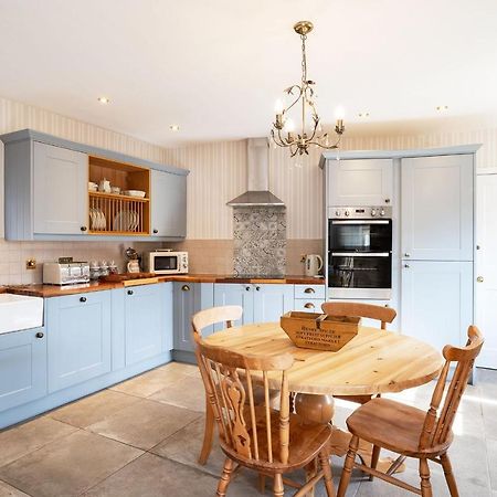 Thrums Cottage Kirriemuir Buitenkant foto
