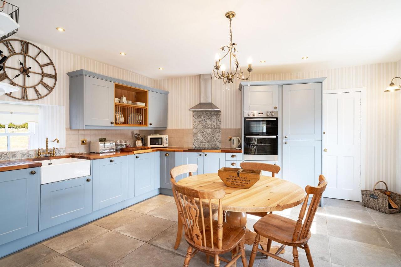 Thrums Cottage Kirriemuir Buitenkant foto